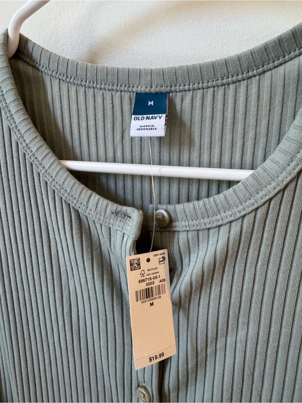 Old Navy Button-Down Ribbed Top - Picture 3 of 5